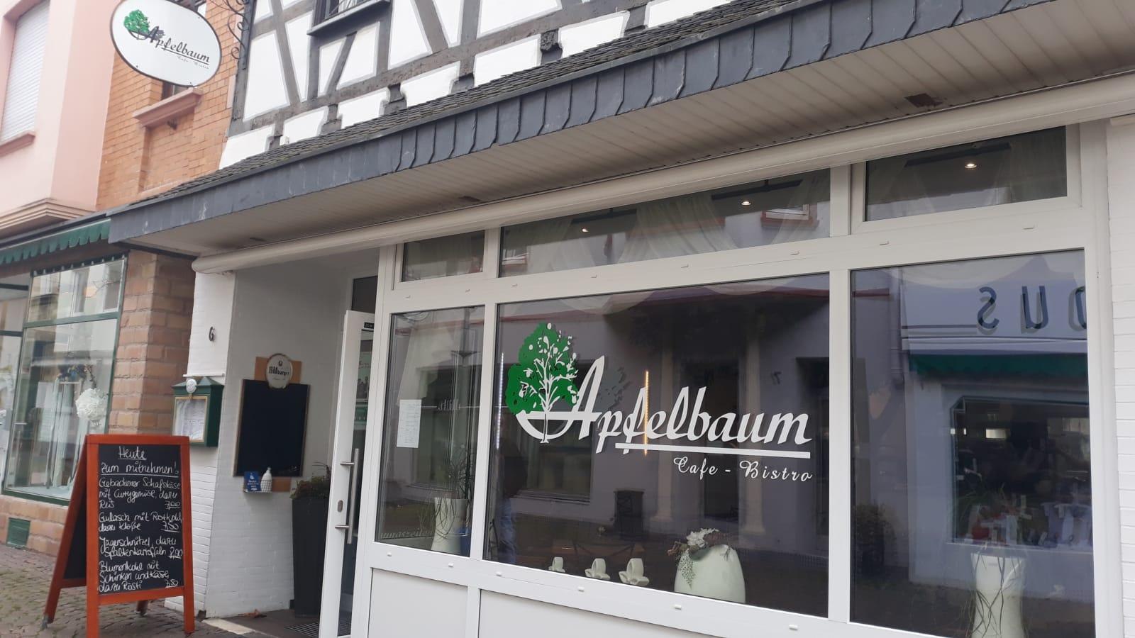 Bistro Apfelbaum | © Stadt Lahnstein Bistro Apfelbaum | © Stadt Lahnstein