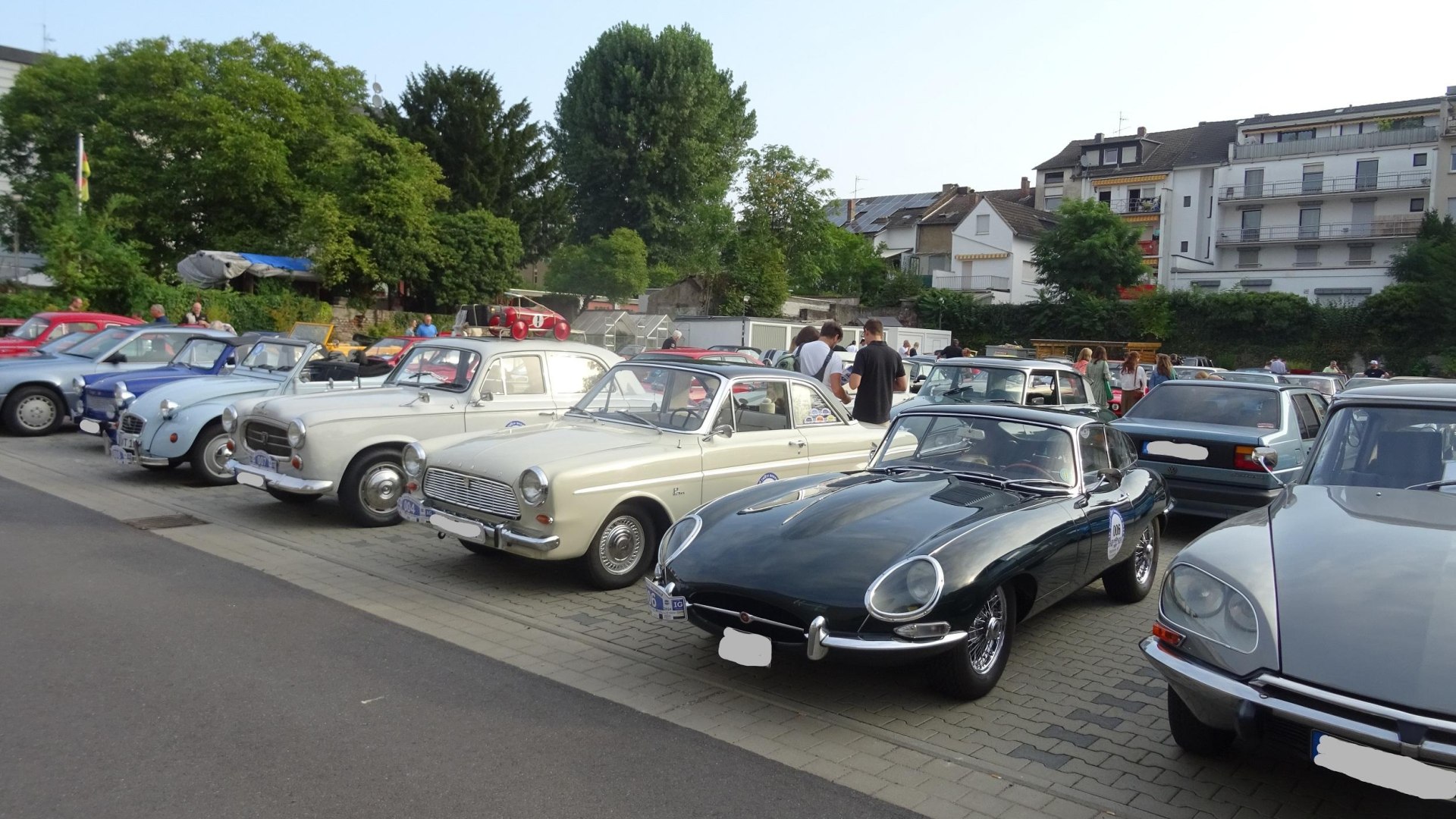 Oldtimertreffen 1. Mai | © IG Young Oldtimer Neuwied Oldtimertreffen 1. Mai | © IG Young Oldtimer Neuwied