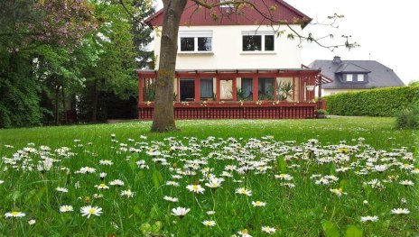Ferienhaus Gronen in Fr&uuml;hjahr_klein | &copy; Margit Gronen