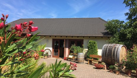 Au&szlig;enansicht Weingut Hans Bausch | &copy; Weingut Hans Bausch