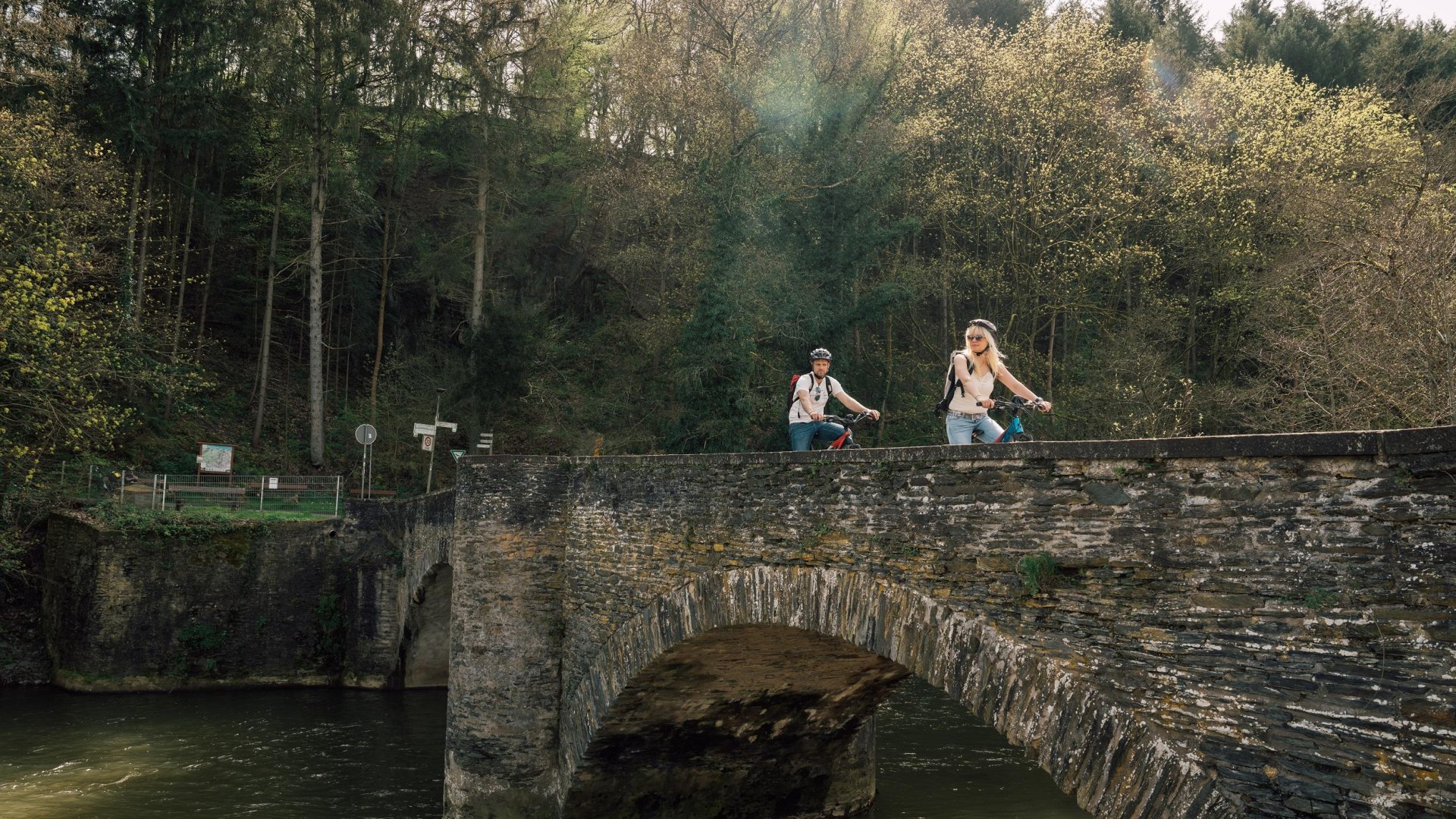 Brücke über die Wied in  Altwied | © Zimpfer_Photgraphy