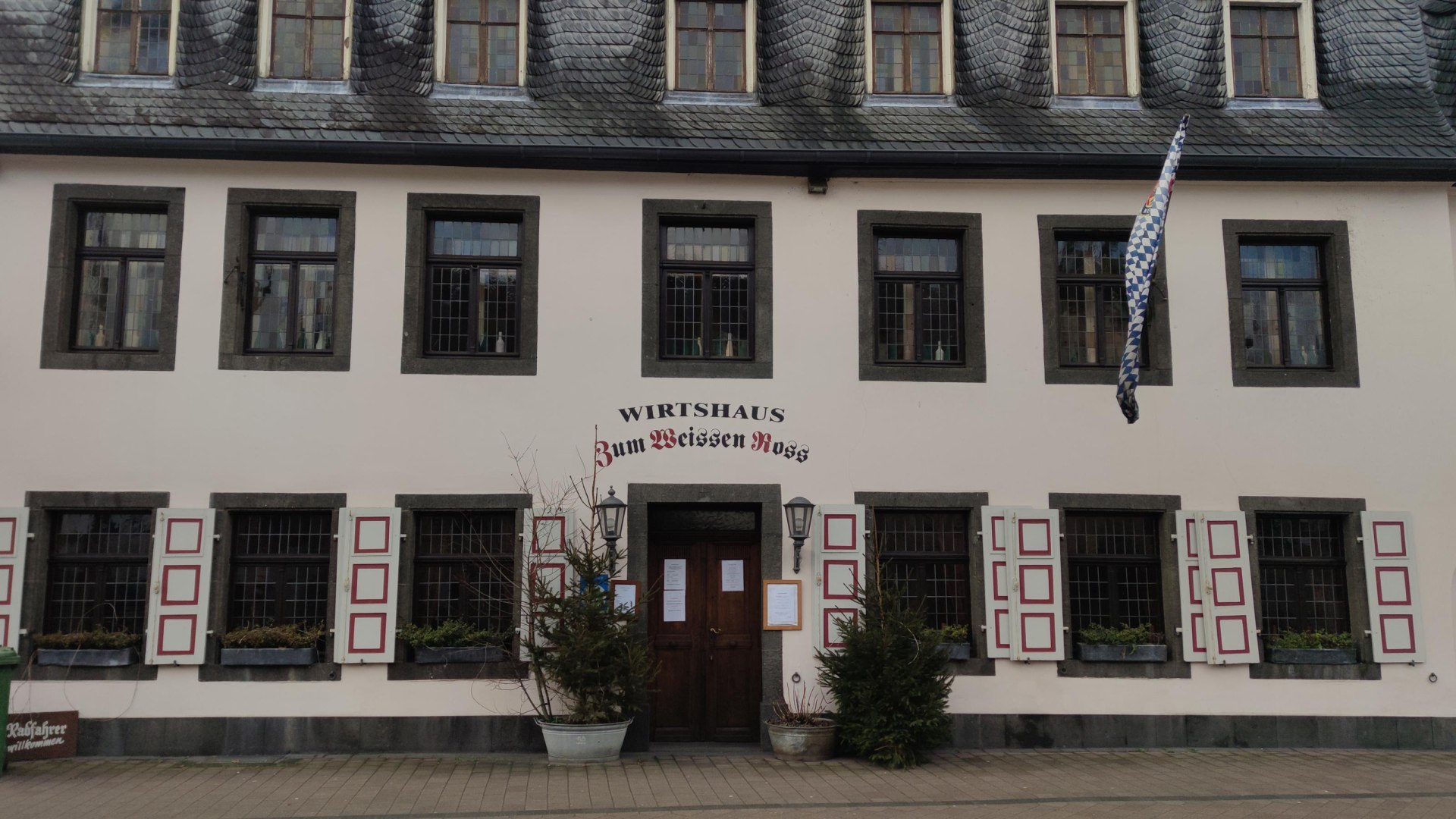 Zum Weißen Ross Eingang | © Tourist-Information Bad Breisig Zum Weißen Ross Eingang | © Tourist-Information Bad Breisig