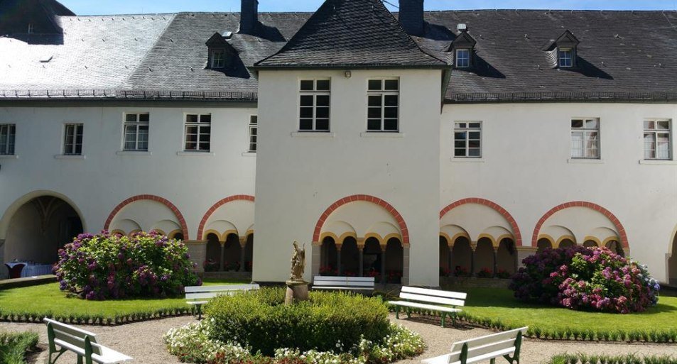 Kreuzgang 01 | &copy; Sascha Kirstein