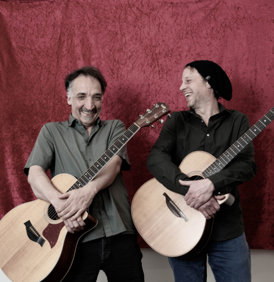 Gitarrenduo ilimitado · Moabiter Romanze | © KS 26_27 (c) Christian Reister.png Gitarrenduo ilimitado · Moabiter Romanze | © KS 26_27 (c) Christian Reister.png