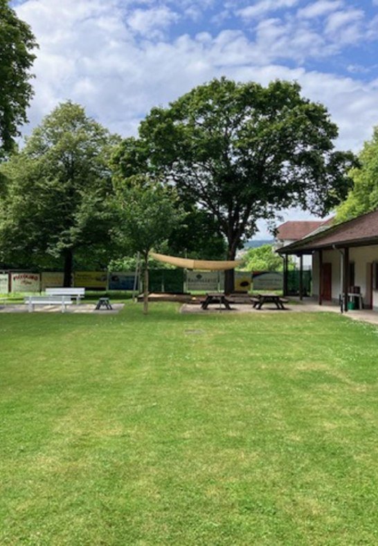 Liegewiese und Spielbereich | &copy; Hans-Dieter Funk