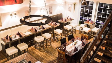 &copy; Sayner Scheune