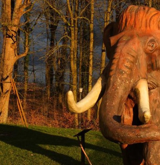 Max Das Mammut | © LEIZA / D.Schwab Max Das Mammut | © LEIZA / D.Schwab