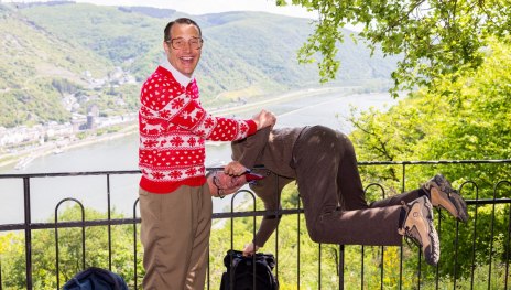 Willi und Ernst auf dem Traumschleifchen Pfalzblick am Sauzahn | © Kai Myller, Tourist-Info Hunsrück-Mittelrhein - Zentrum am Park Willi und Ernst auf dem Traumschleifchen Pfalzblick am Sauzahn | © Kai Myller, Tourist-Info Hunsrück-Mittelrhein - Zentrum am Park