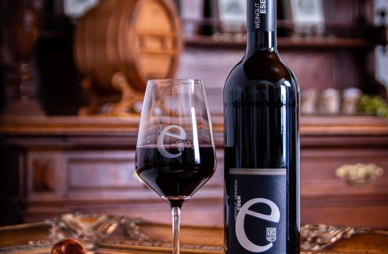 Weingut Eser* | &copy; Weingut Heinrich Eser