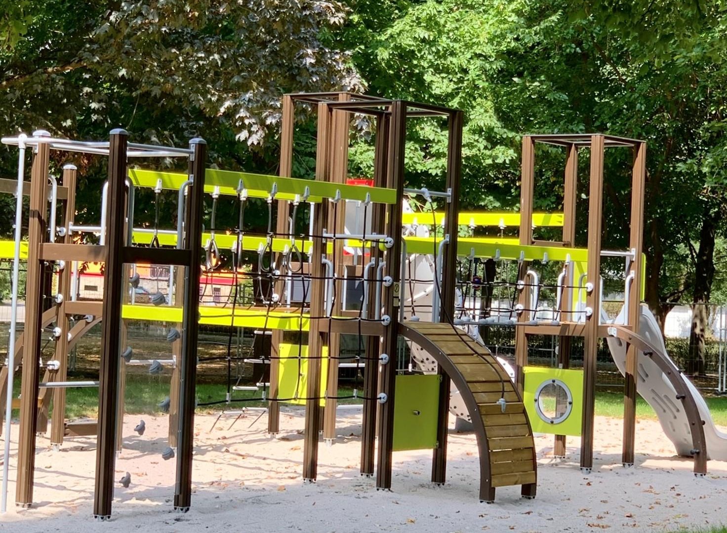 Kinderspielplatz Rheinufer Niederlahnstein | © Stadt Lahnstein