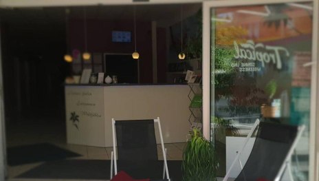 Tropical Linz | &copy; Jessica Bonnek