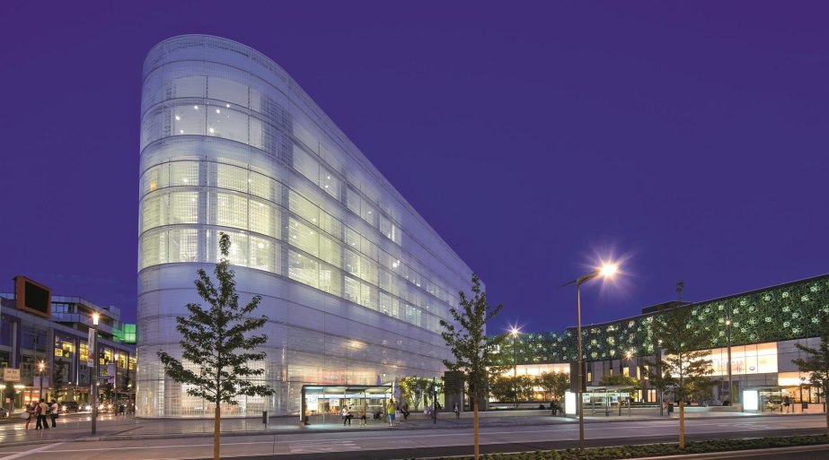 Forum Confluentes Nacht | © Koblenz Touristik GmbH Forum Confluentes Nacht | © Koblenz Touristik GmbH