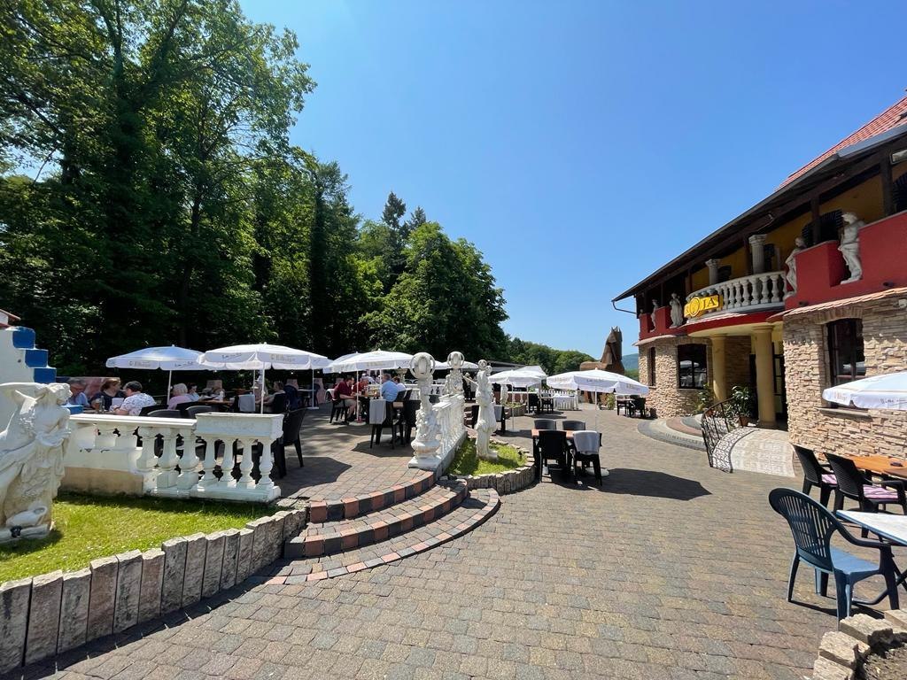 Restaurant Troja Lahnstein1 | &copy; Restaurant Troja
