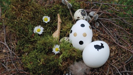 Ostereier und Frauenfigur G&ouml;nnersdorf | &copy; LEIZA/A.-L.Rosenthal