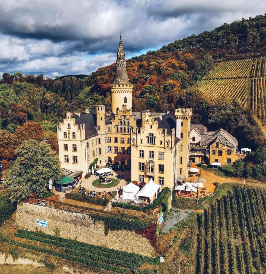 &copy; Johnny Sauvourel