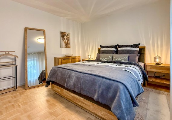Schlafzimmer | &copy; Markus Follrich