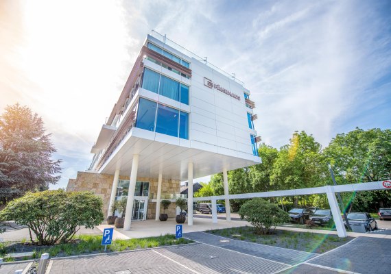 F&auml;hrhaus Hotelau&szlig;enansicht 2 | &copy; F&auml;hrhaus - Artur Lik Fotografie