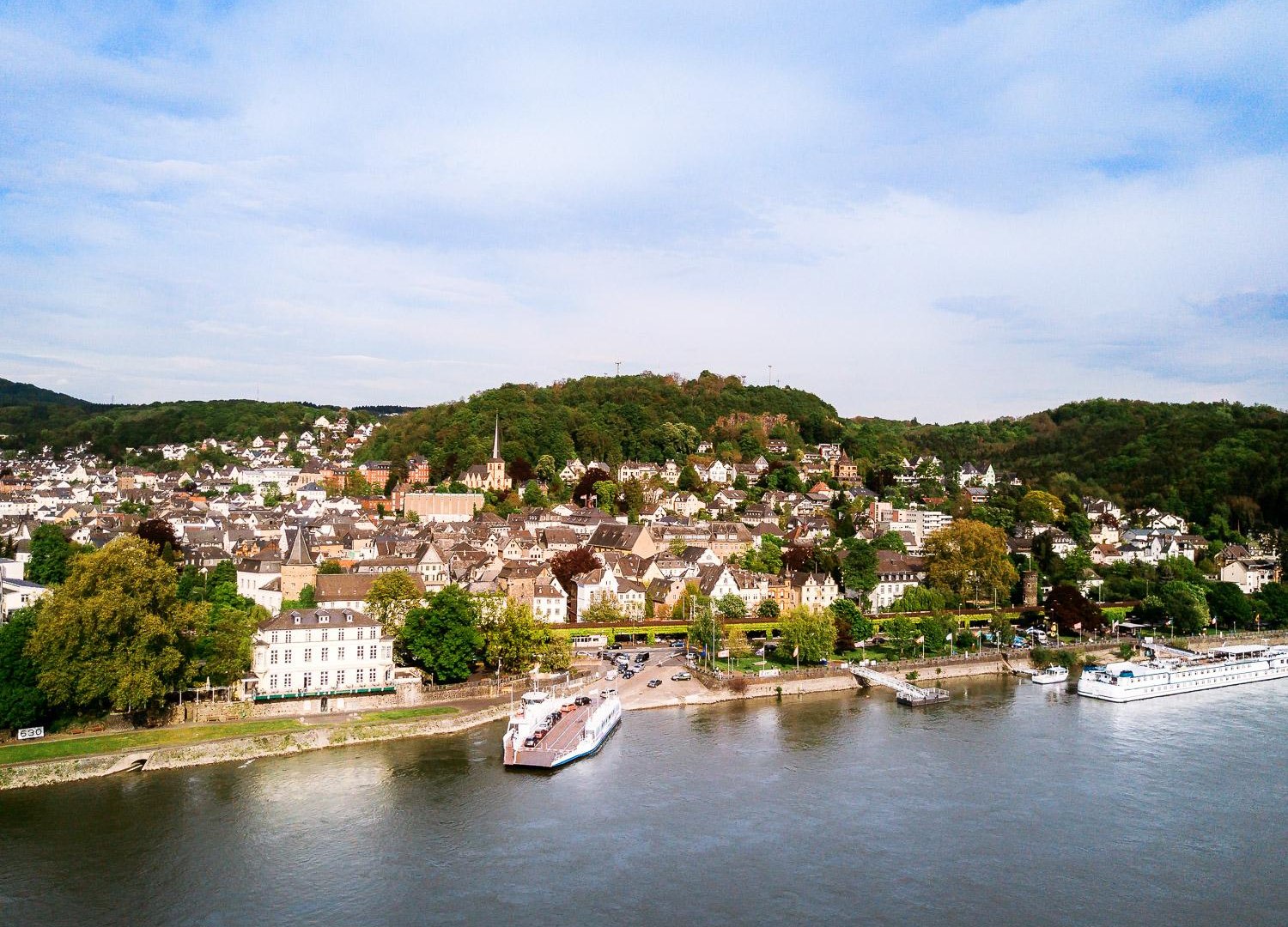 Rheinufer1 | © Frank Metzemacher, Lichtreim Photography Rheinufer1 | © Frank Metzemacher, Lichtreim Photography