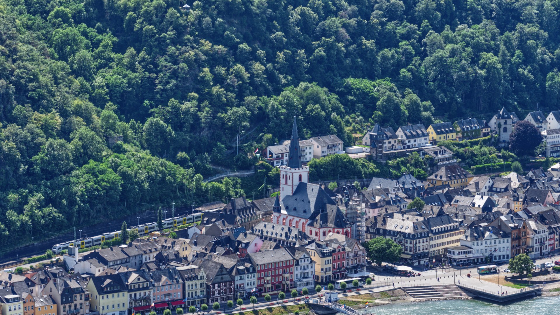 St. Goar aus der Vogelperspektive | © rheingucken.de St. Goar aus der Vogelperspektive | © rheingucken.de