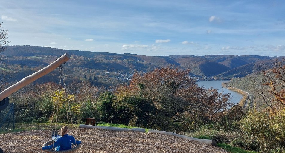 Karagarmschaukel | © Yvonne Herhold