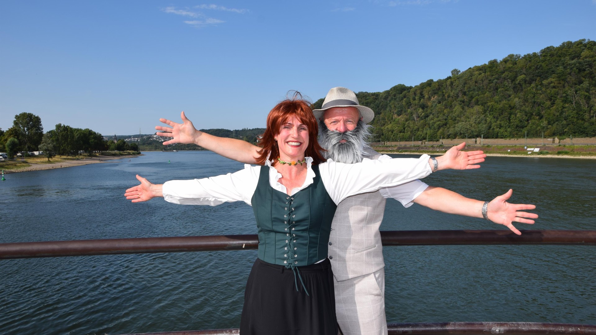 Mosek küsst Rhein Gästeführung Deutsches Eck | © Tobias Burchert Mosek küsst Rhein Gästeführung Deutsches Eck | © Tobias Burchert