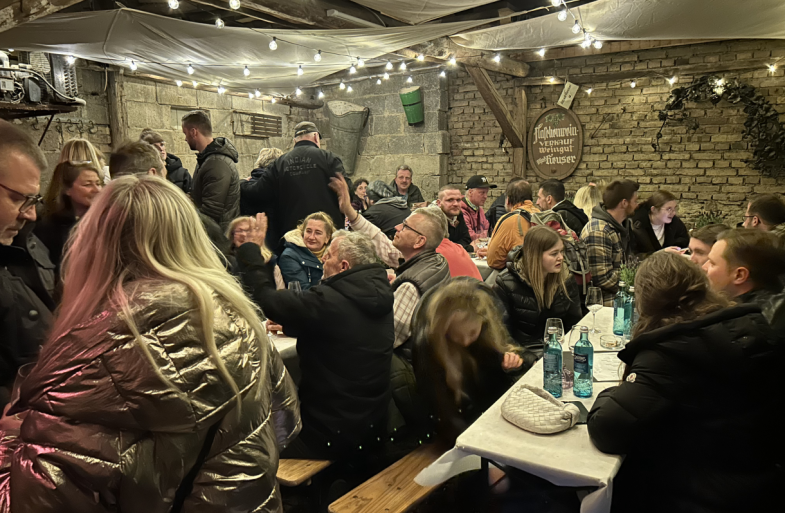 STRAUSSE | &copy; Julian Faust