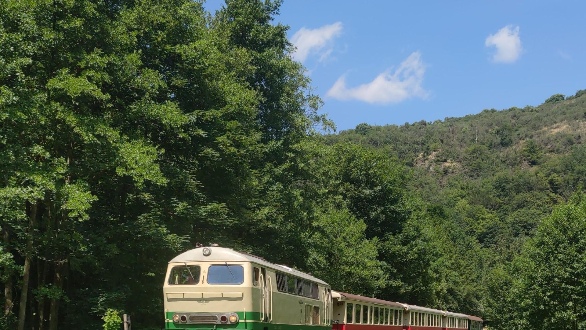 Vulkan-Express | &copy; Tourist-Information Bad Breisig
