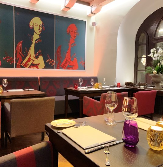 Restaurant "Puricelli" at Reichenstein Castle | © Burg Reichenstein GmbH & Co. KG Restaurant "Puricelli" at Reichenstein Castle | © Burg Reichenstein GmbH & Co. KG