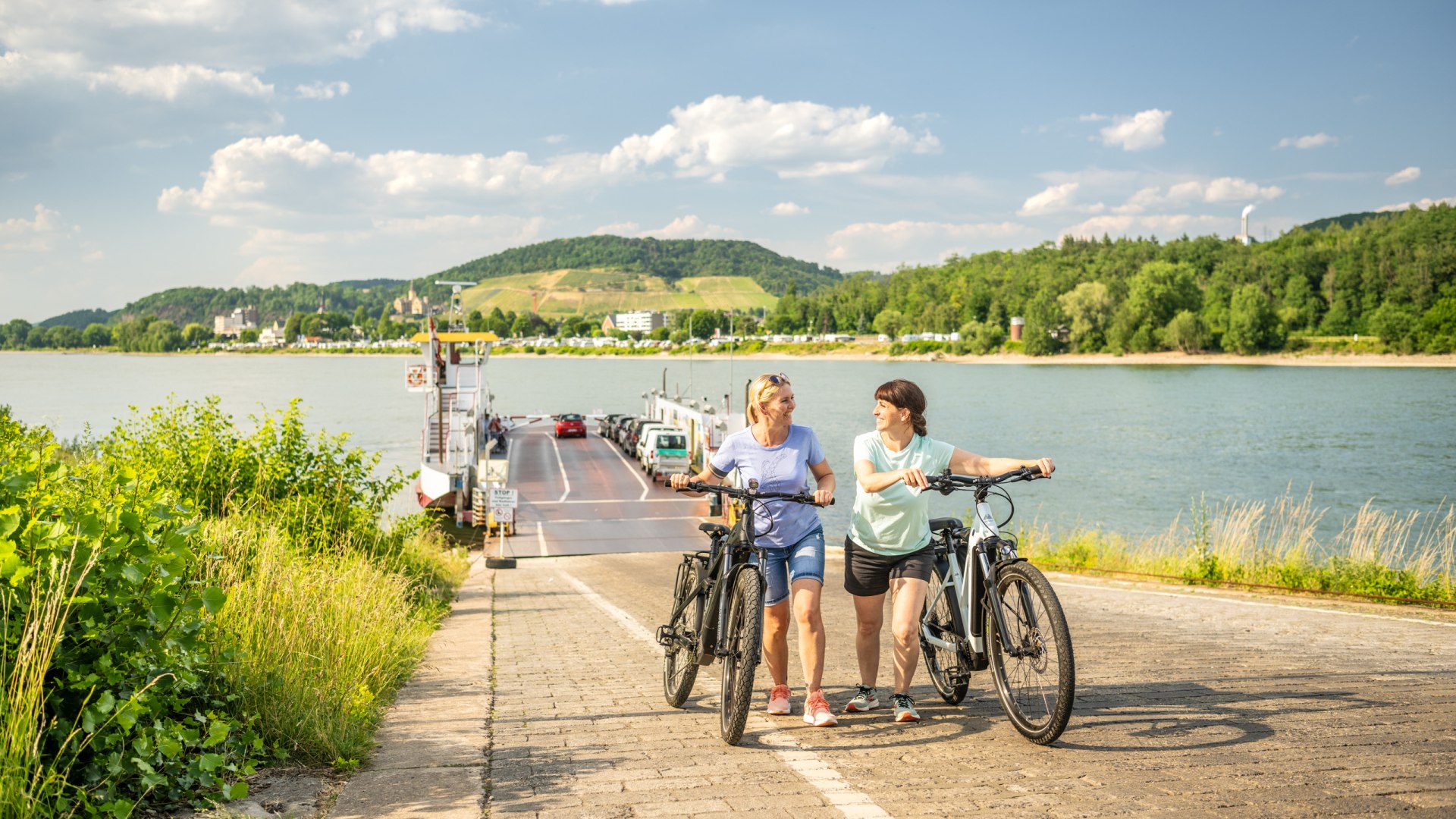 An der Fähre bei Bad Breisig | © Dominik Ketz, CC BY SA 4.0 An der Fähre bei Bad Breisig | © Dominik Ketz, CC BY SA 4.0