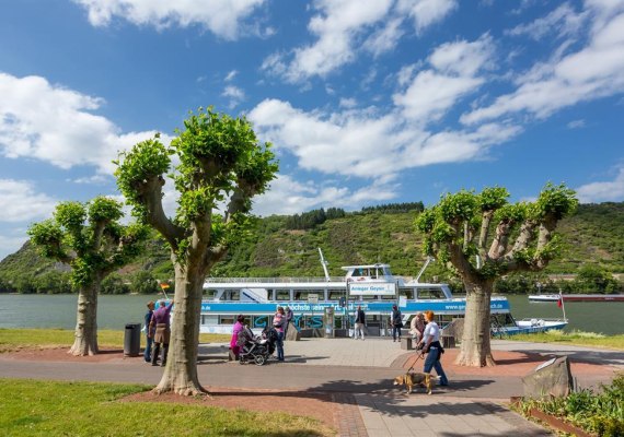 Fähre Schiff "Namedy" | © 90 Grad Photograpy/Hilger & Schneider GbR Fähre Schiff "Namedy" | © 90 Grad Photograpy/Hilger & Schneider GbR