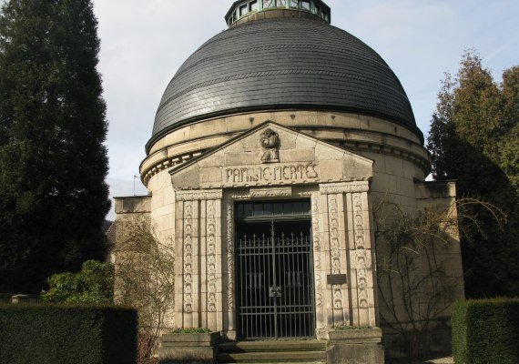 Mausoleum im Jugendstil | &copy; Tourist-Information Bad Breisig