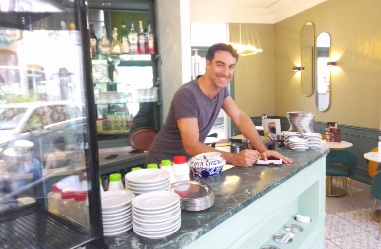 Theke | &copy; Calabrese