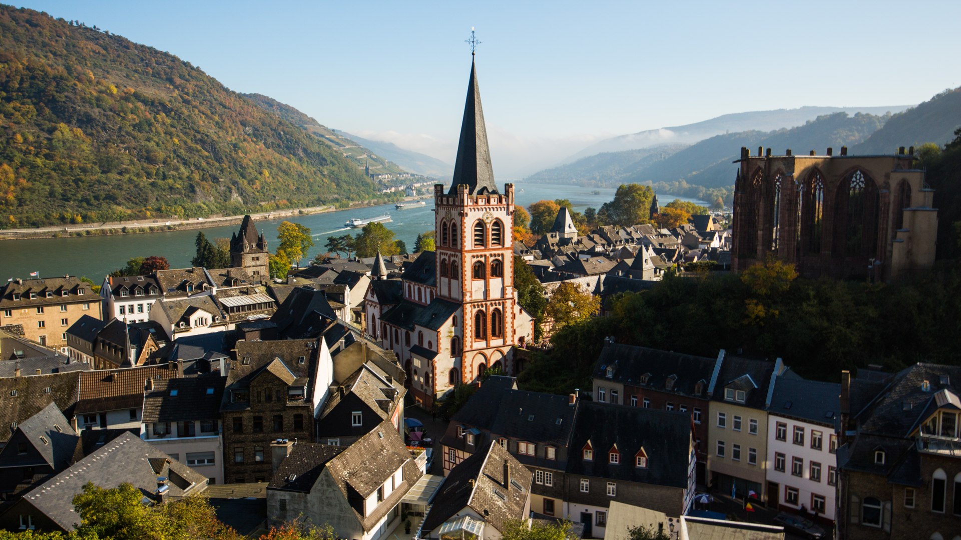 Blick auf Bacharach und den Rhein | &copy; Henry Tornow