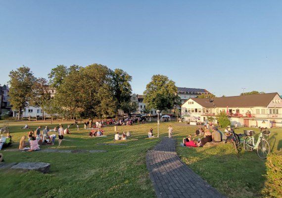 Goetheanlage beim R(h)einchillen | © Rämer Goetheanlage beim R(h)einchillen | © Rämer