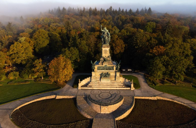 Luftaufnahme Niederwalddenkmal | © HA Hessen Tourismus, k22 Luftaufnahme Niederwalddenkmal | © HA Hessen Tourismus, k22