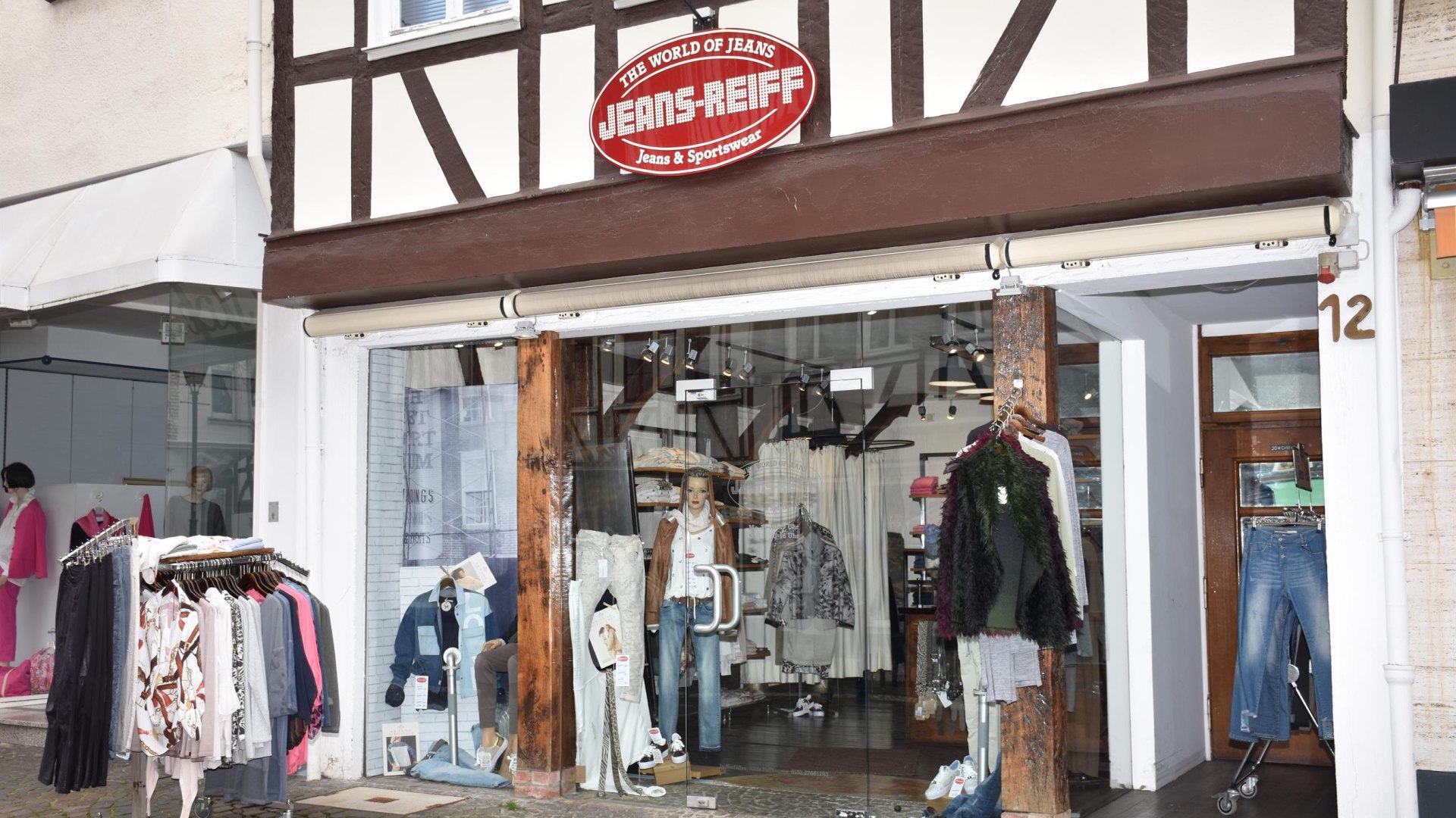 Jeans Reiff 1 | © Hilde Paffhausen Jeans Reiff 1 | © Hilde Paffhausen