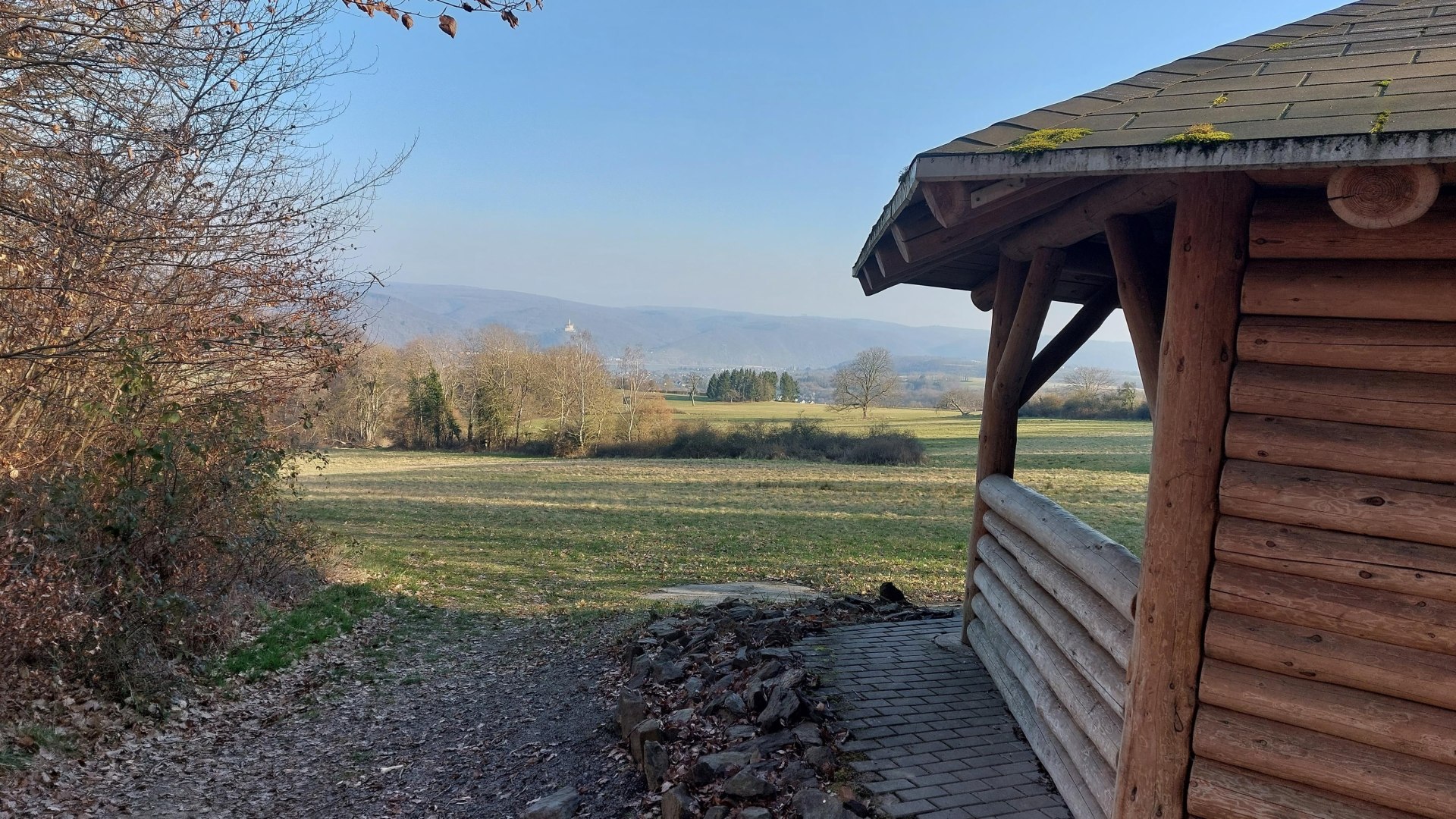Blick | &copy; Tourist-Information Erlebnis Rheinbogen