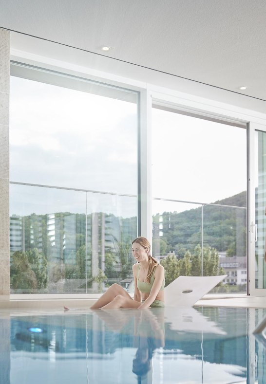F&Auml;HRHAUS Koblenz Hotel Poolbereich | &copy; Picture Colada GmbH