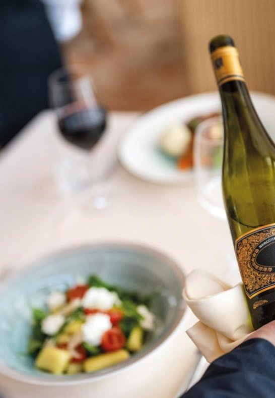 Diehls Restaurant in Koblenz mit Rheinblick_deutsc | © Diehl´s Hotel GmbH Diehls Restaurant in Koblenz mit Rheinblick_deutsc | © Diehl´s Hotel GmbH