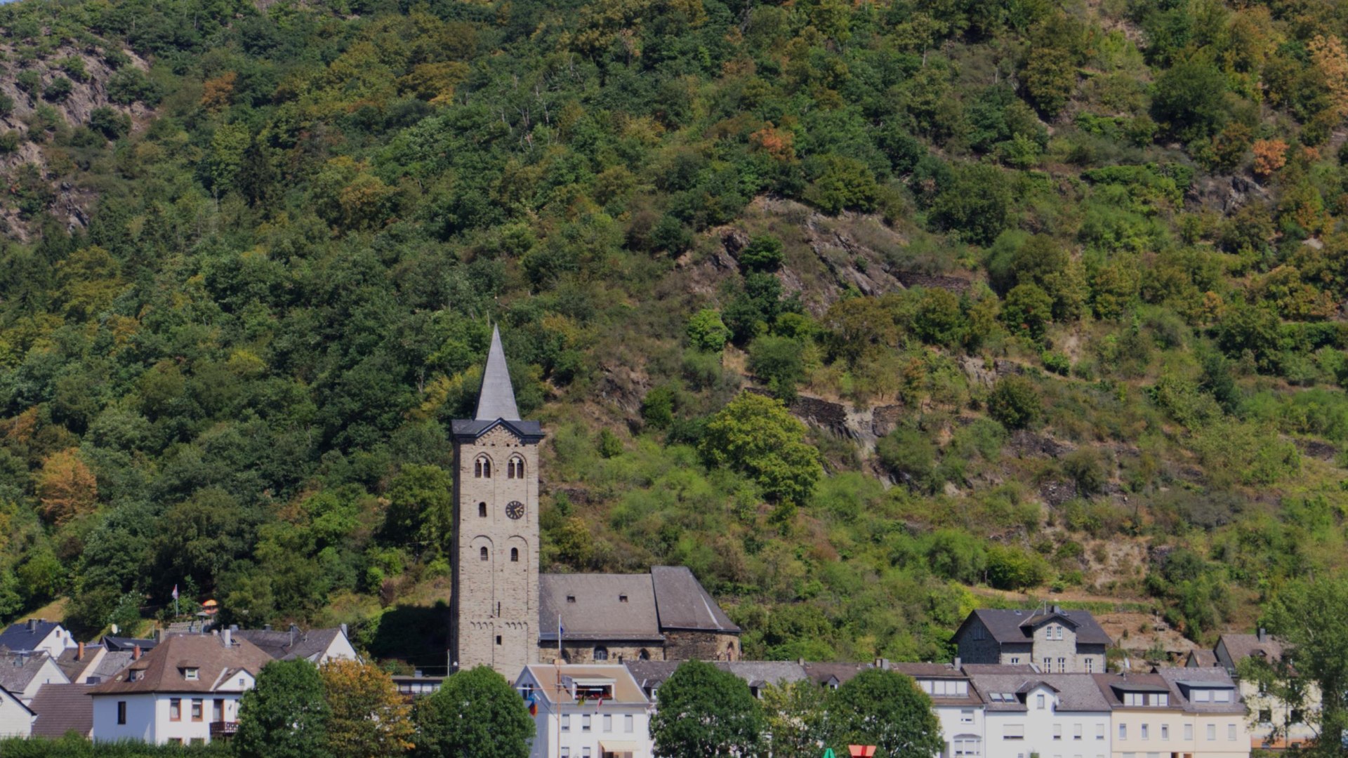 Kirche | &copy; Joachim Hewel