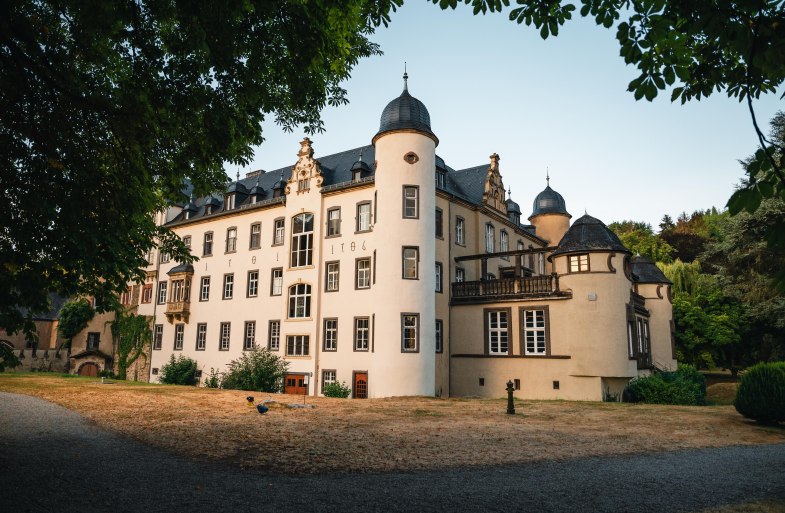 Burg Namedy Sonnenaufgang | © Christoph Partsch Burg Namedy Sonnenaufgang | © Christoph Partsch