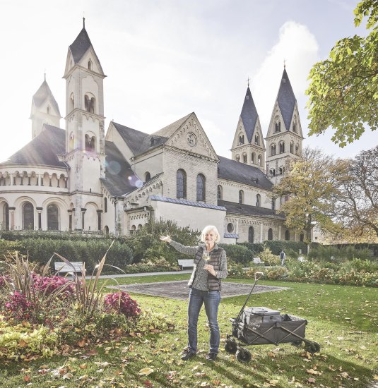 WeinSpaziert mit Elke D&uuml;rr | &copy; Picture Colada