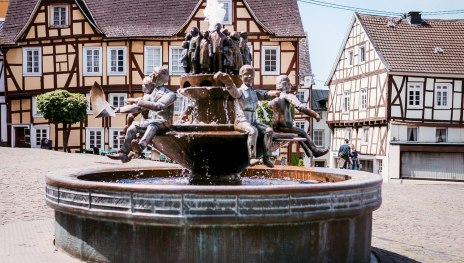 Ratsbrunnen | © Frank Metzemacher, Lichtreim Ratsbrunnen | © Frank Metzemacher, Lichtreim