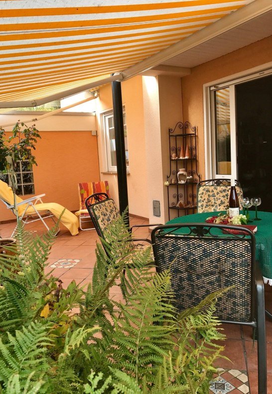 Separater Eingang &uuml;ber Terrasse | &copy; Ferienwohnung Sch&ouml;ne Auszeit Spay