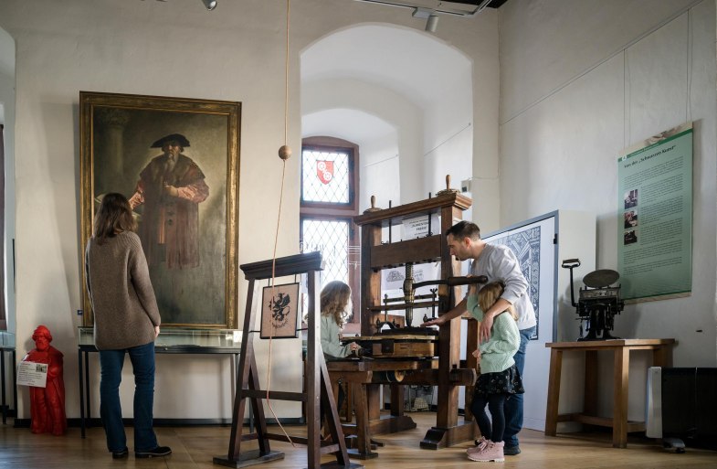 Gutenberg-Ausstellung Eltville | © Rheingau-Taunus Kultur und Tourismus,Saskia Marloh Gutenberg-Ausstellung Eltville | © Rheingau-Taunus Kultur und Tourismus,Saskia Marloh