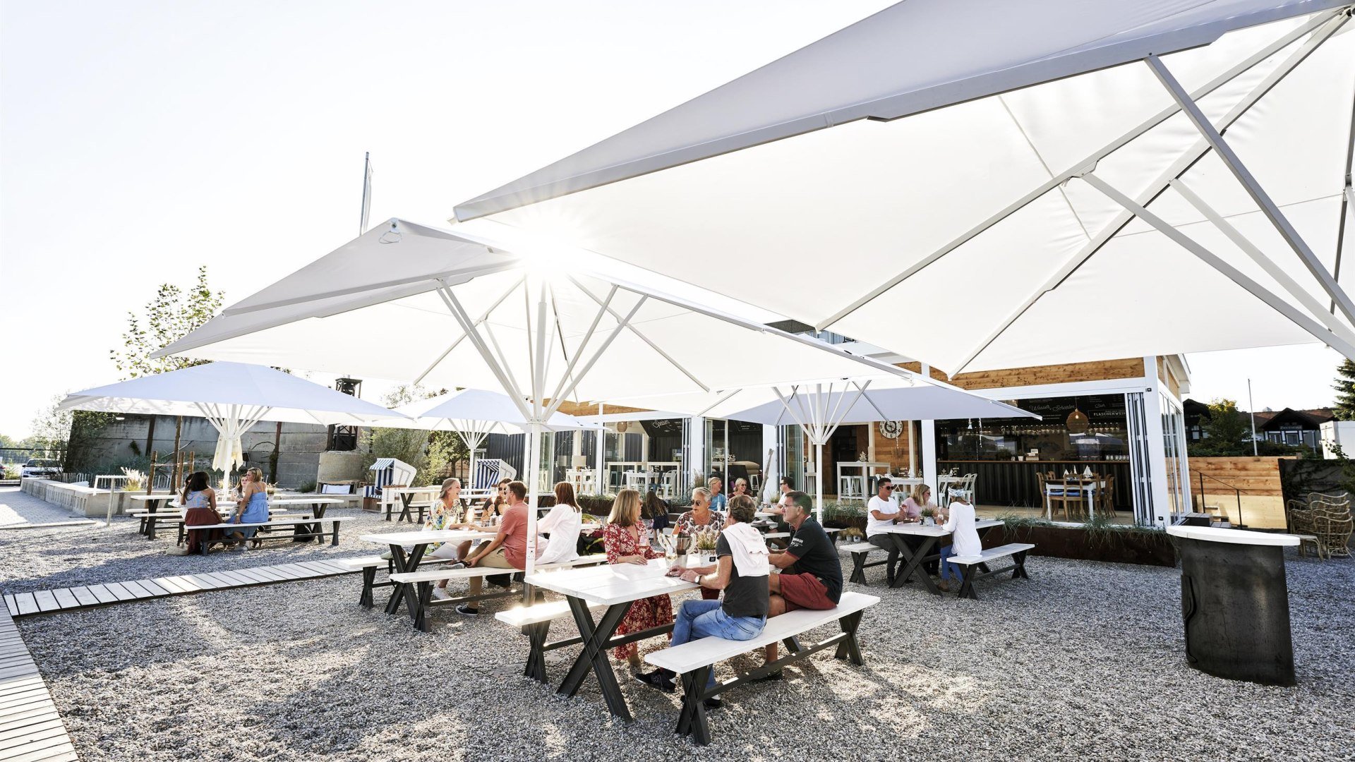 Strandfeeling bei Allendorf am Rhein | &copy; Familie Allendorf