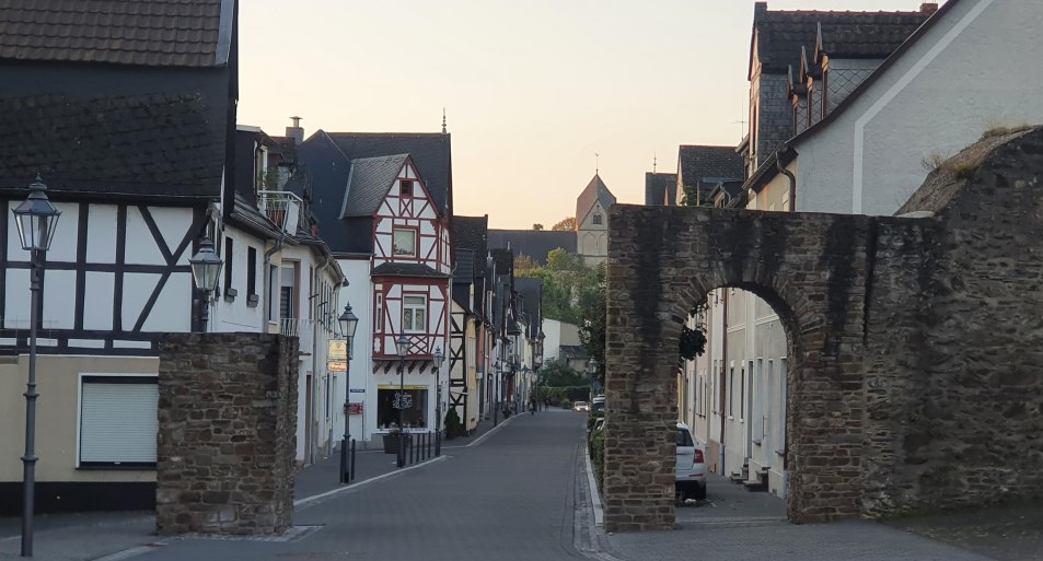 Koblenzer Tor. | &copy; Tourist-Information Erlebnis Rheinbogen