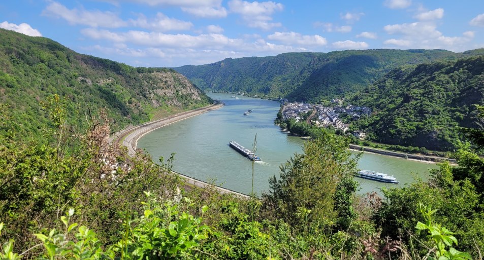 Aussicht Europakanzel rheinabwärts | © Elke Bender/Tourist-Info Hunsrück-Mittelrhein Aussicht Europakanzel rheinabwärts | © Elke Bender/Tourist-Info Hunsrück-Mittelrhein