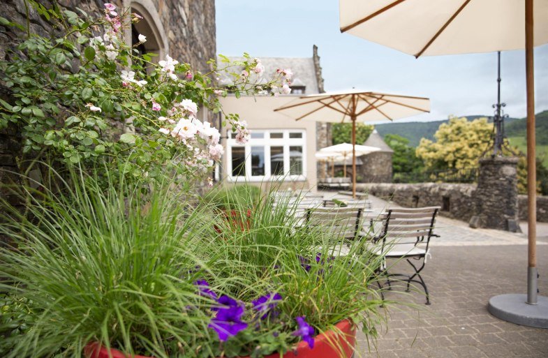 Terrasse Burg Reichenstein | &copy; Burg Reichenstein
