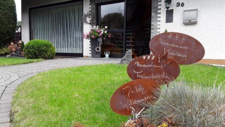 Willkommen bei der Familie Sommers | © Hedi Sommers Willkommen bei der Familie Sommers | © Hedi Sommers